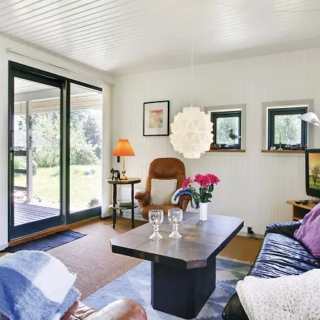 Three-bedroom Holiday In Σπίτι διακοπών Stege