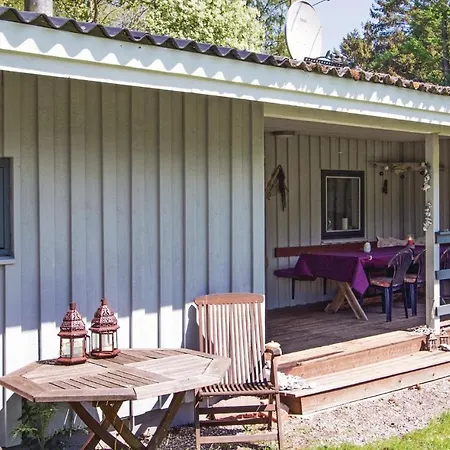 Three-bedroom Holiday In Σπίτι διακοπών *